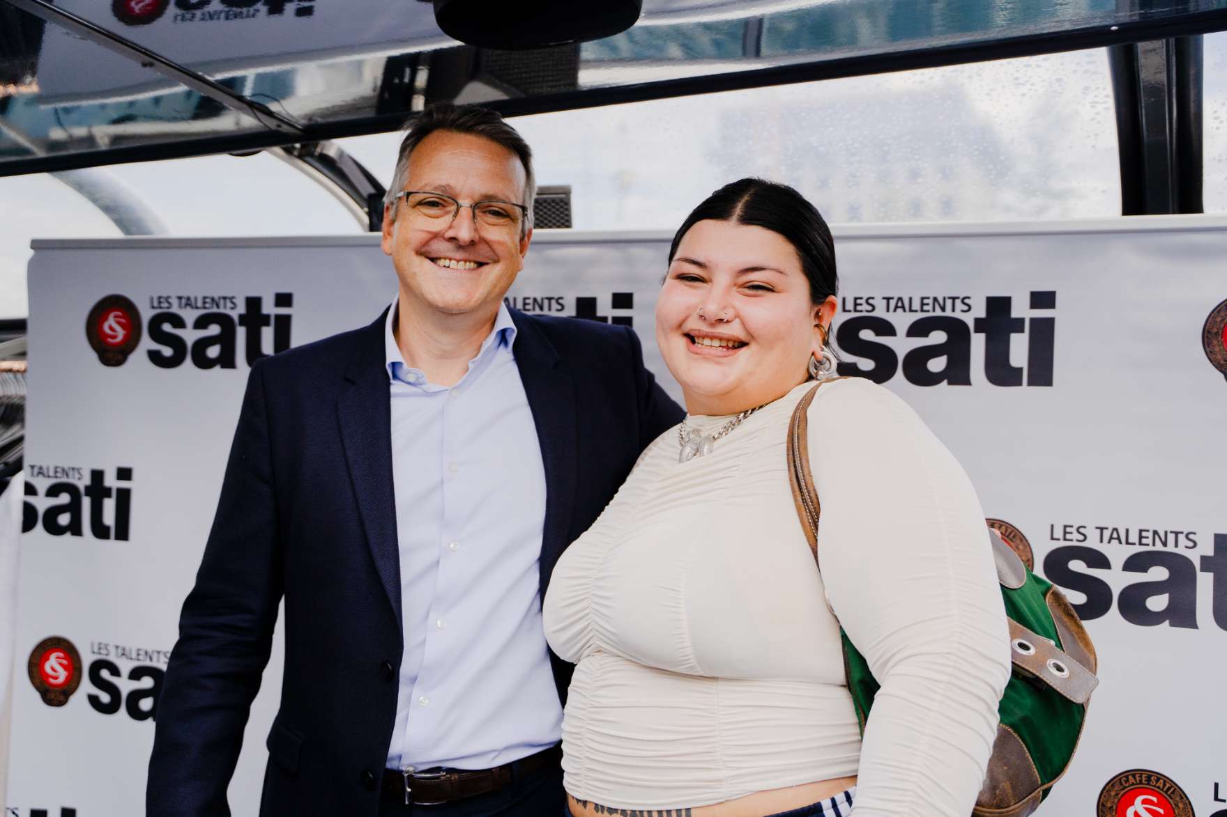 Nicolas Schulé, Président de Café Sati et Sophia Lang (c) Laurie Bisceglia